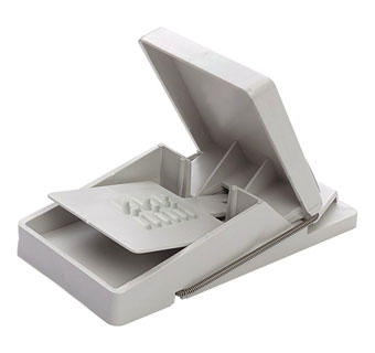 THE BETTER MOUSE TRAP 3-1/2 IN L X 2 IN W X 1.812 IN H 2/PKG