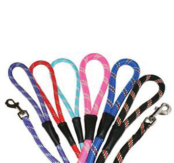 732 CONFETTI DOG LEASH NYLON 1/2 IN X 6 FT RED 1/PKG