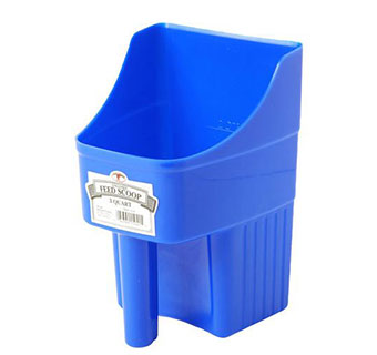 ENCLOSED PLASTIC FEED SCOOP - BLUE - 3 QUART - EACH