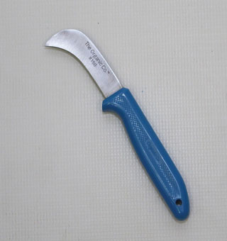 GRAPE HOOK KNIFE CARBON BLADE 3 IN L